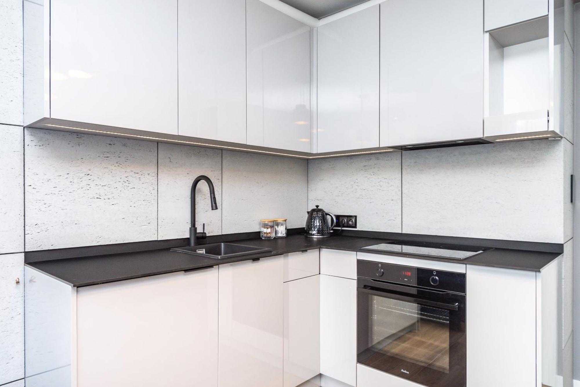 Rentplanet - Apartament Kasztelanska Krakau Buitenkant foto