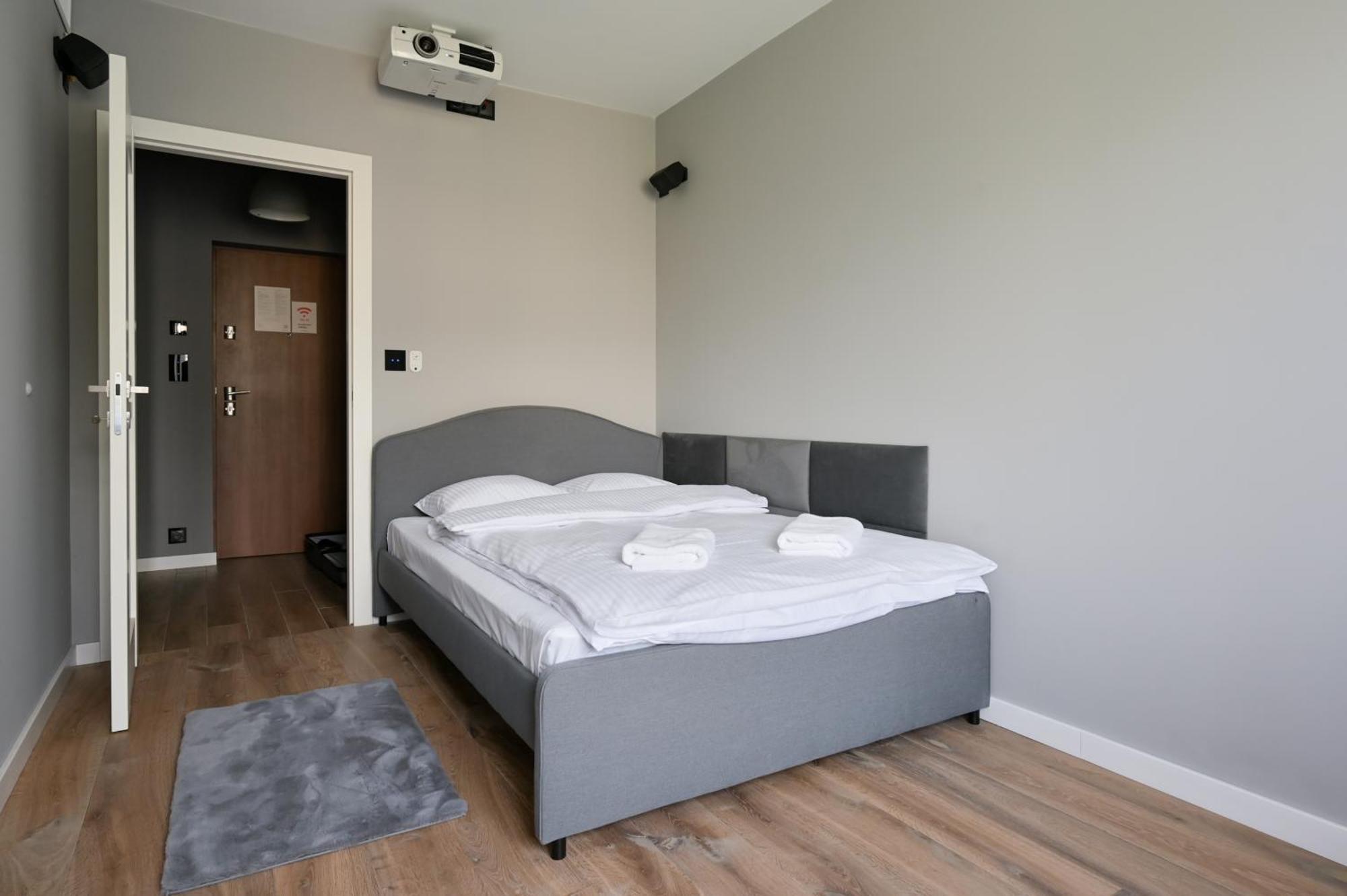 Rentplanet - Apartament Kasztelanska Krakau Buitenkant foto