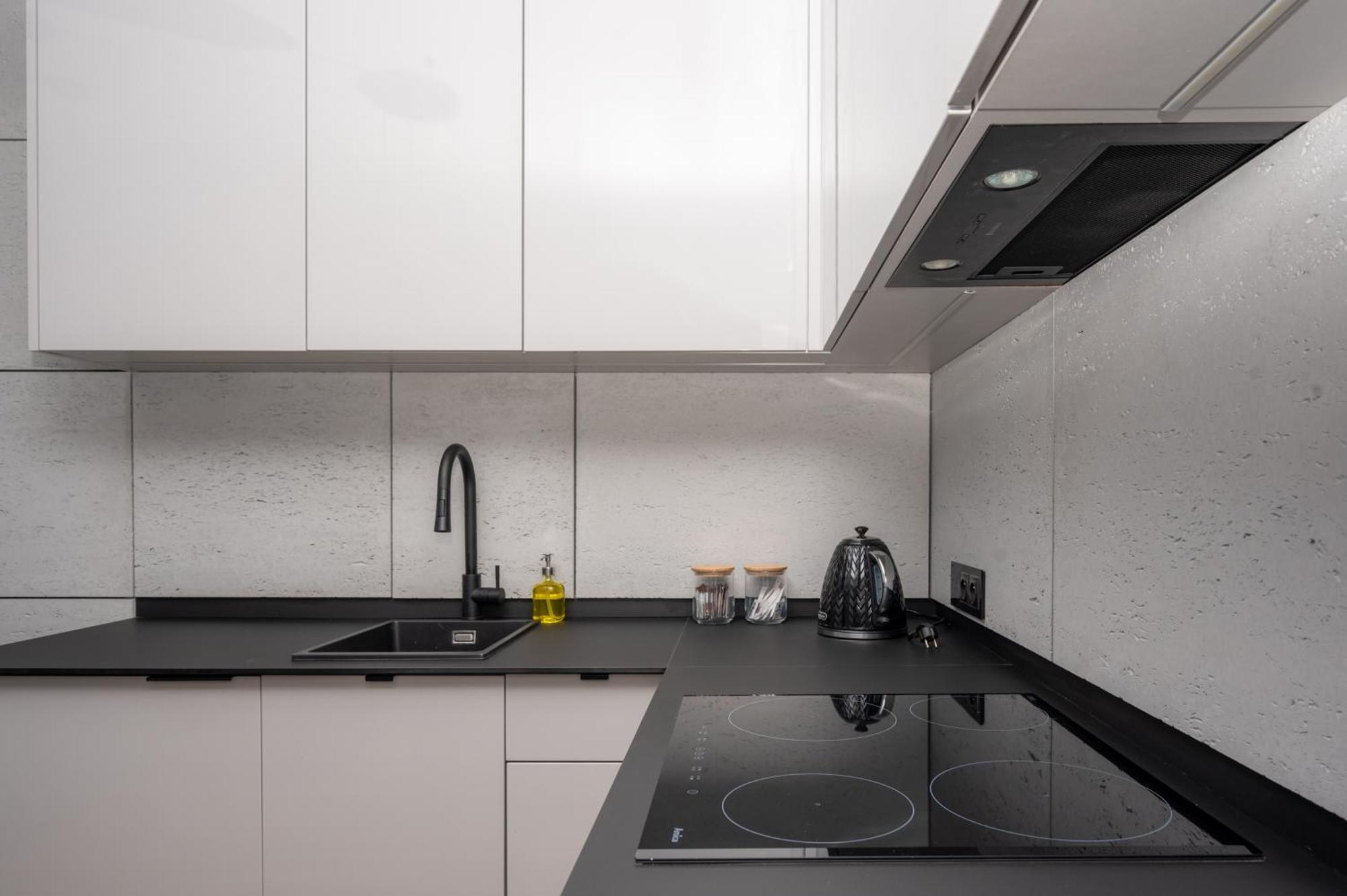 Rentplanet - Apartament Kasztelanska Krakau Buitenkant foto